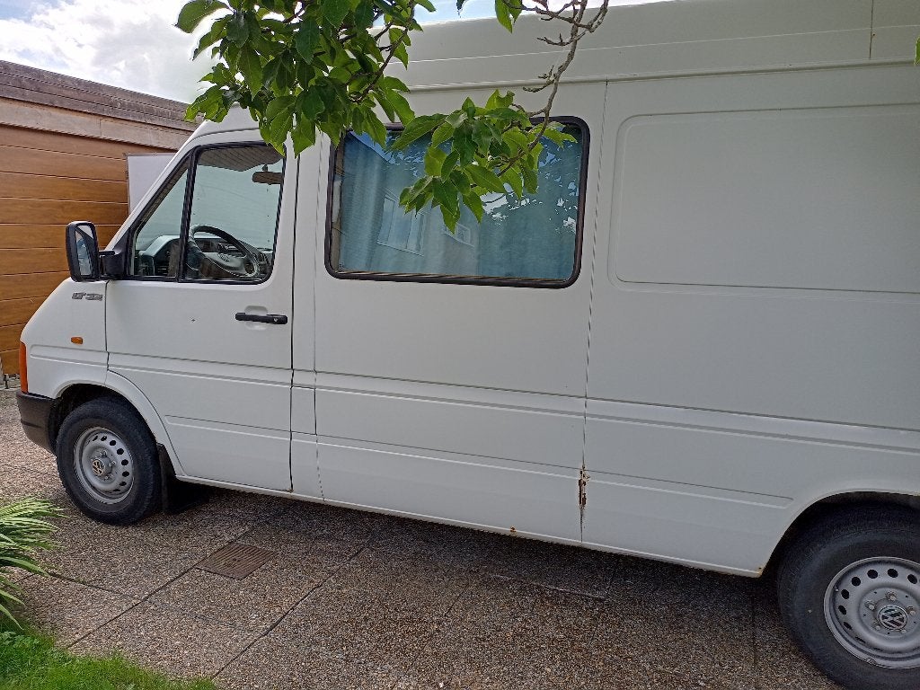 VW lt 32  camping car, Caravanes & Camping, Camping-cars, Auvent, Siège standard, 5 à 6 mètres, Diesel