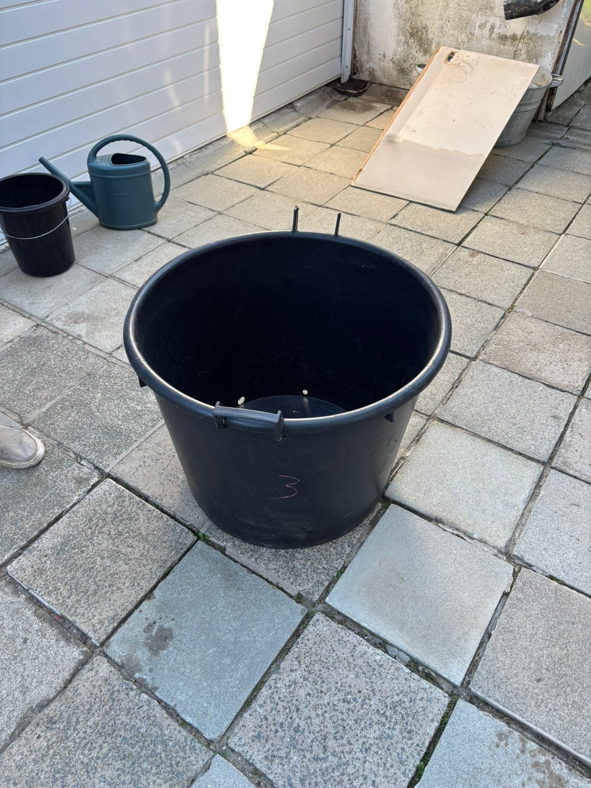 Grote plantenbak 49cm hoogte x 64cm diameter, Tuin en Terras, Ophalen, Zo goed als nieuw