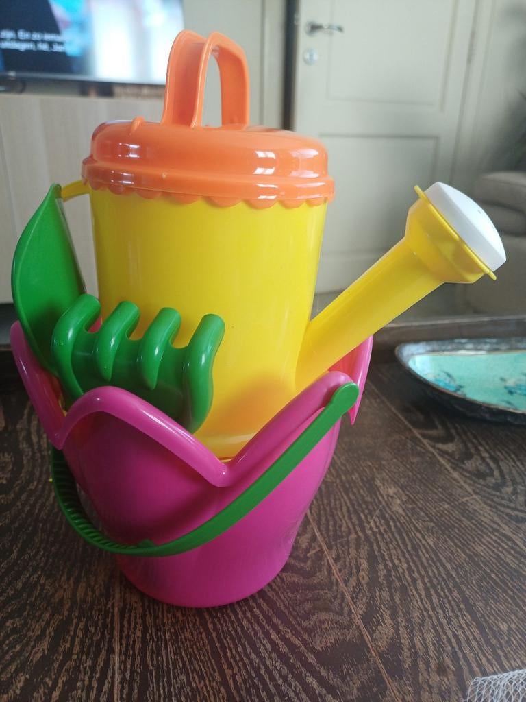 Set de seau de plage avec arrosoir, Enlèvement ou Envoi