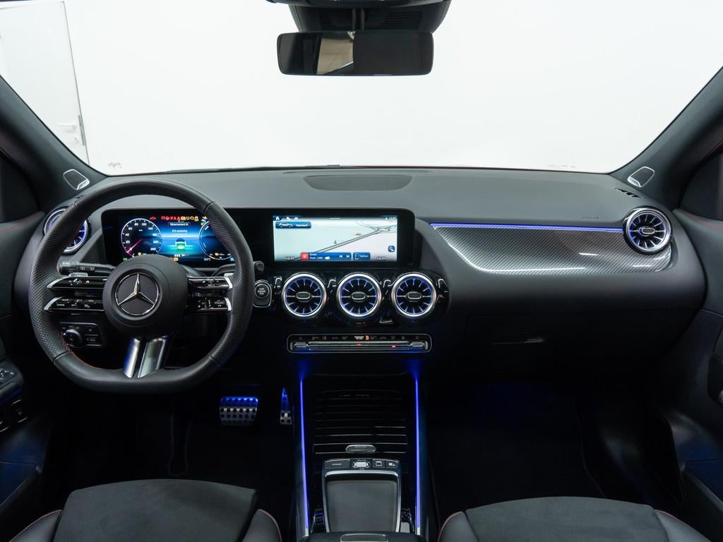 Mercedes-Benz GLA 250 e AMG Night PANORAMA Burmester Memory, Auto's, Mercedes-Benz, Gebruikt, Zwart, 4 cilinders, Alcantara