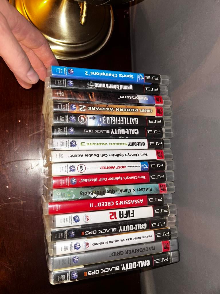 PS3 + 2 manettes + 17 jeux, Enlèvement ou Envoi, Utilisé