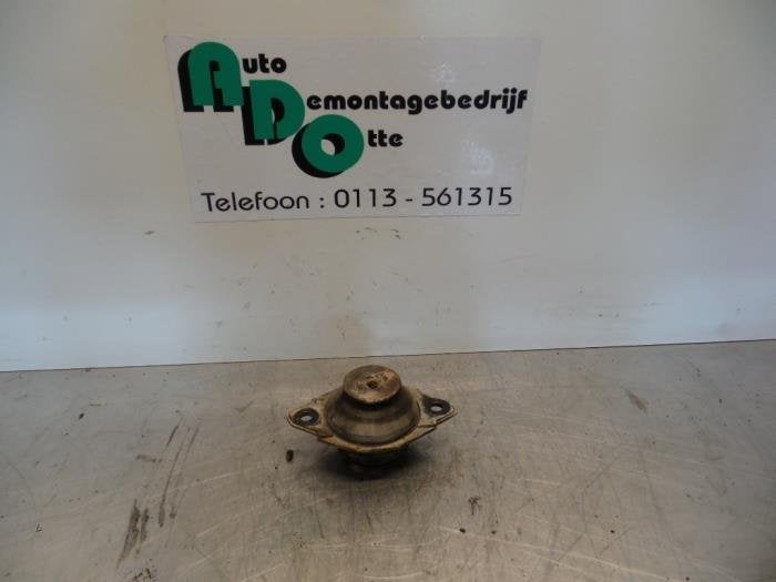 Support moteur d'un Seat Inca, -, 3 mois de garantie, Utilisé, -