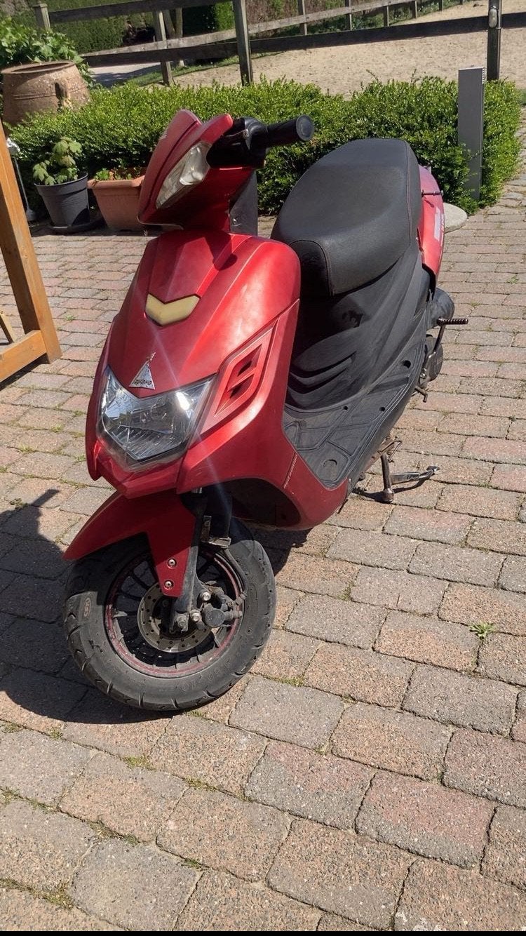 Trottinette 4 temps, Vélos & Vélomoteurs, Scooters | Kymco, Autres modèles, Enlèvement, Utilisé, Classe A (25 km/h)