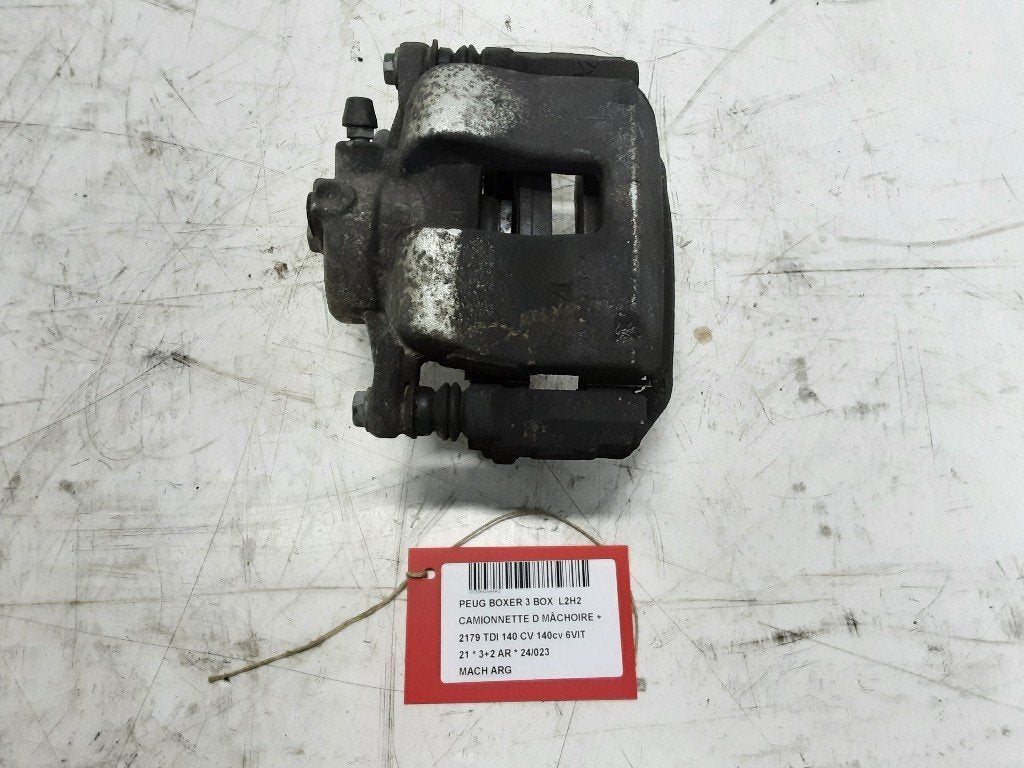 ETRIER DE FREIN ARRIÈRE GAUCHE Peugeot Boxer (U9), Autos : Pièces & Accessoires, Mevr. I. Hauben, Utilisé, Rue de l'Espoir 34 34
4030  GRIVEGNÉE, BE
