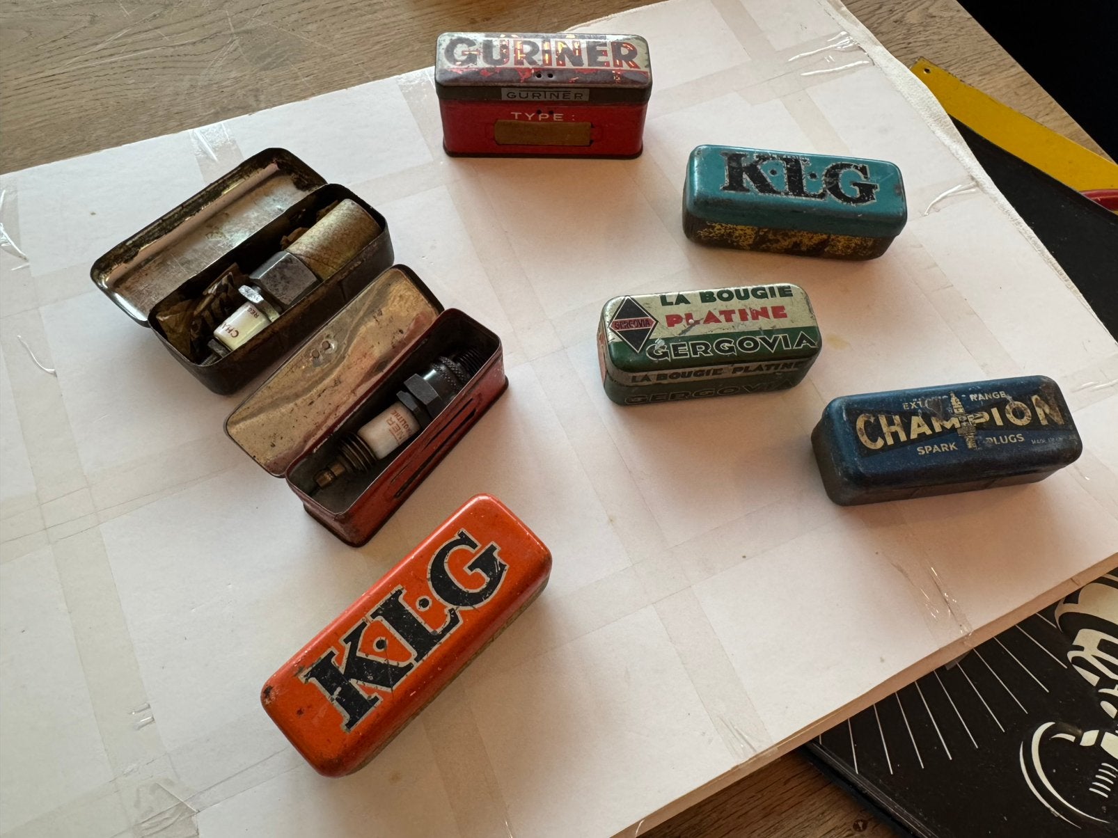 Set Bougie reclame doosjes KLG - Champion, Gebruikt, ., ., .