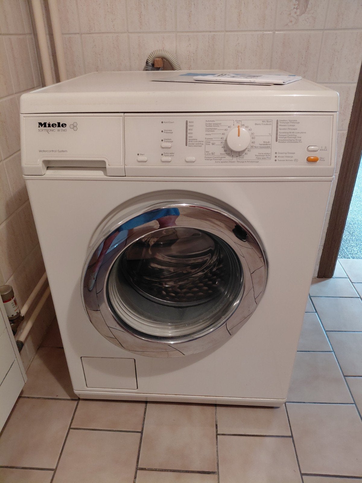 wasmachine  miele in goede  staat h 85 br 60 diepte 66cm, Ophalen