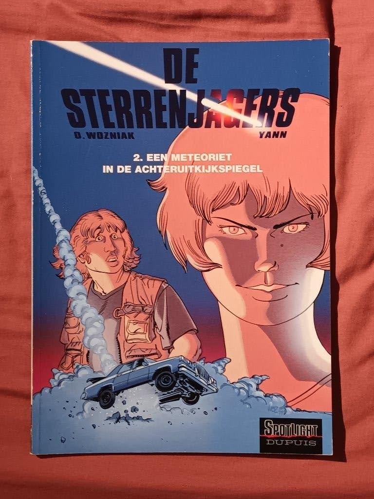 de sterrenjagers 2: een meteoriet in de achteruitkijkspiegel, Eén stripboek, Ophalen of Verzenden, Zo goed als nieuw