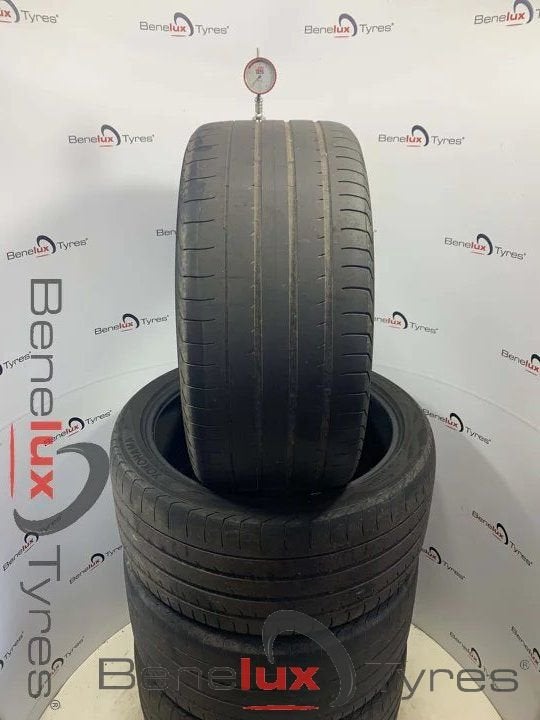 295/35R21 Yoko 295/35ZR21 295/35 ZR21 R21 295/35/21 2953521, Autos : Pièces & Accessoires, Pneus & Jantes, 295 mm, -, Véhicule de tourisme