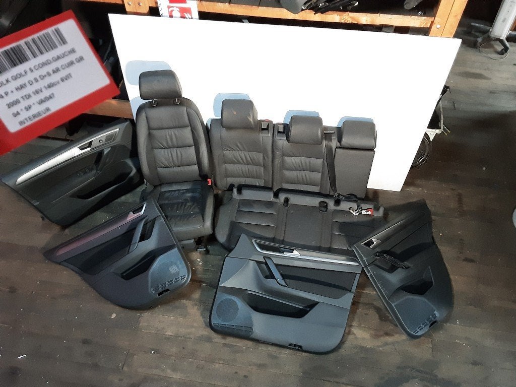 INTERIEUR COMPLET Volkswagen Golf V (1K1) (1K4881106), Autos : Pièces & Accessoires, Volkswagen, Mevr. I. Hauben, Utilisé, Rue de l'Espoir 34 34
4030  GRIVEGNÉE, BE