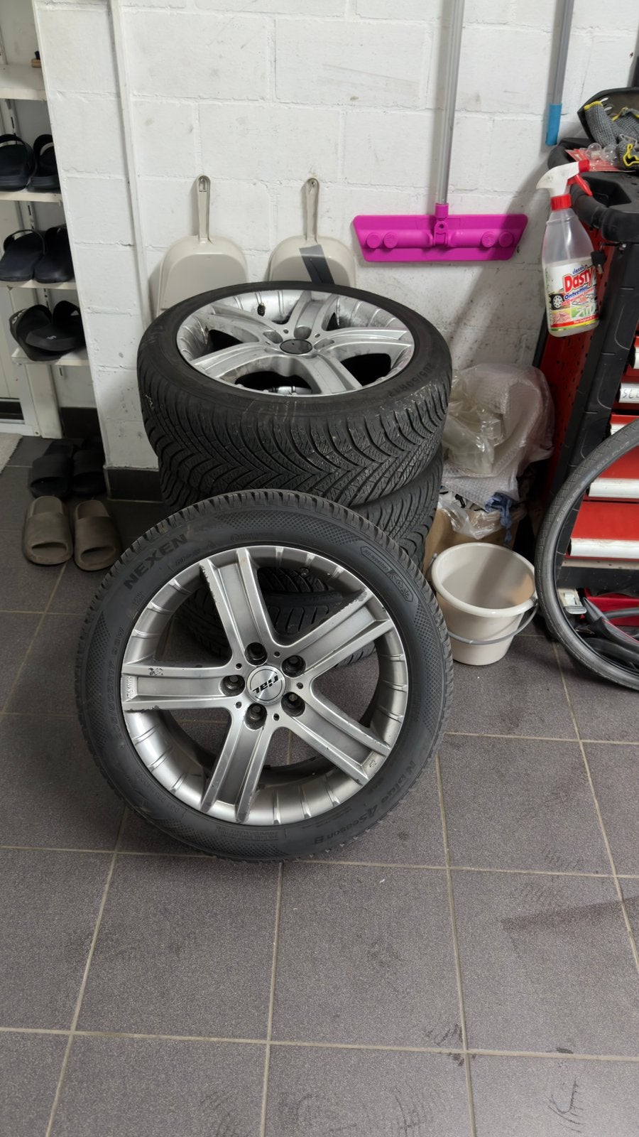 VW Golf 5 velgen, Autos : Pièces & Accessoires, Pneus & Jantes, Pneus et Jantes, 4 Saisons, 17 pouces, Enlèvement