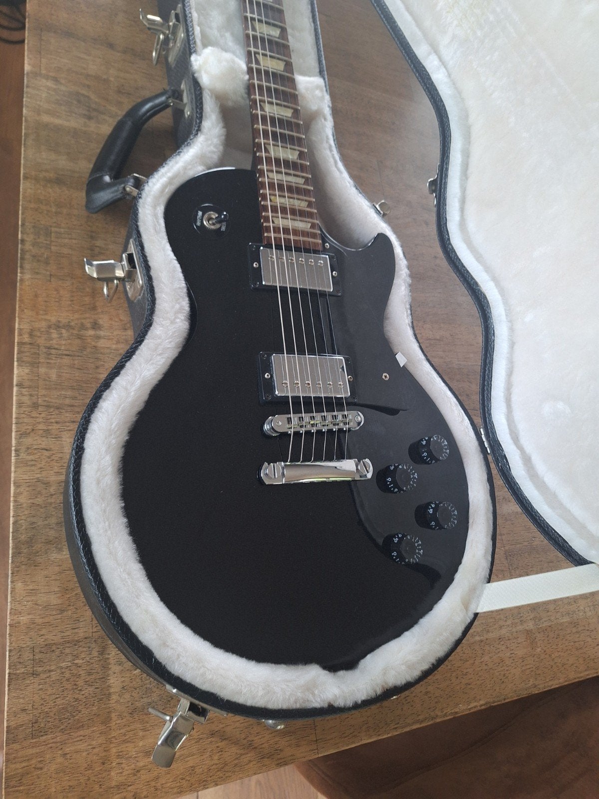 Gibson les paul États-Unis, Enlèvement, Solid body, Gibson