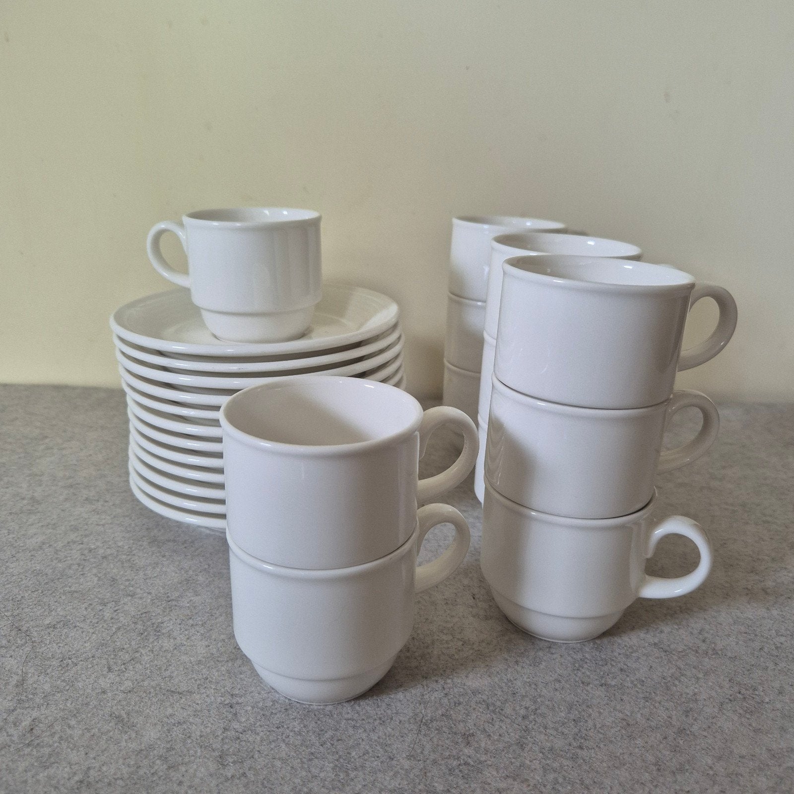 Villeroy & Boch 12 kopjes en schoteltjes, Huis en Inrichting, Ophalen, Villeroy & Boch