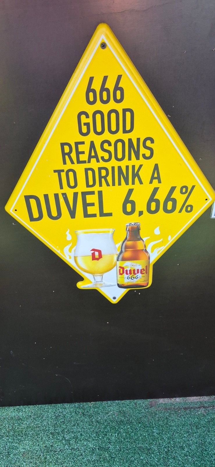 Assiette Duvel, Collections, Enlèvement