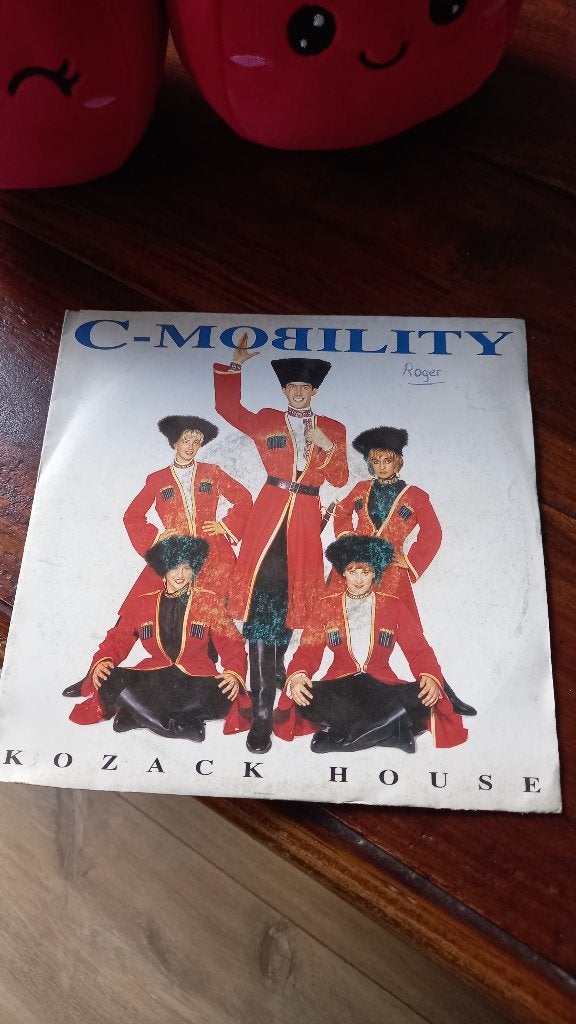 vinyl (45T) c mobility "kozack house", Ophalen, Zo goed als nieuw, Pop