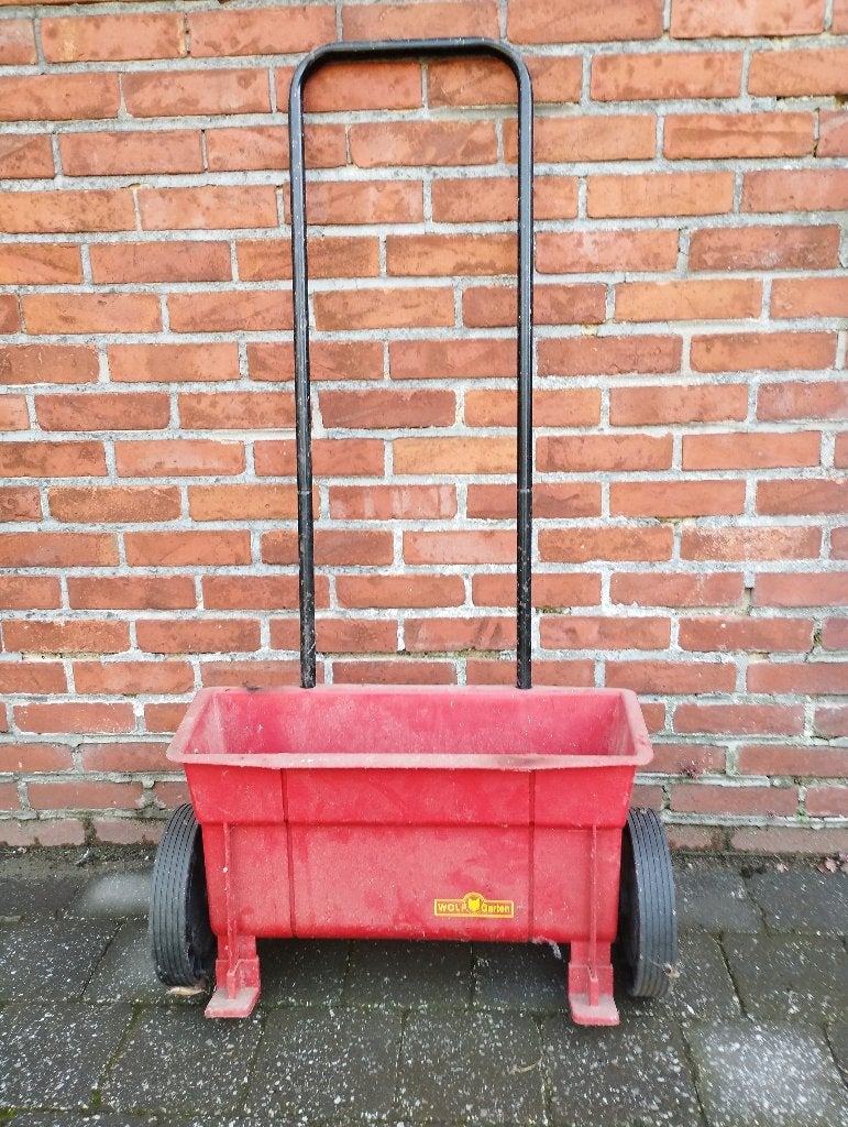 Strooiwagen Wolf-Garten, in goede staat, Jardin & Terrasse, Enlèvement, Utilisé, Autres types, Wolf 🐺 garden
