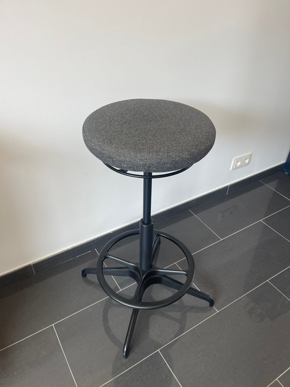Tabouret ajustable IKEA LIDKULLEN, Maison & Meubles, Enlèvement, Comme neuf