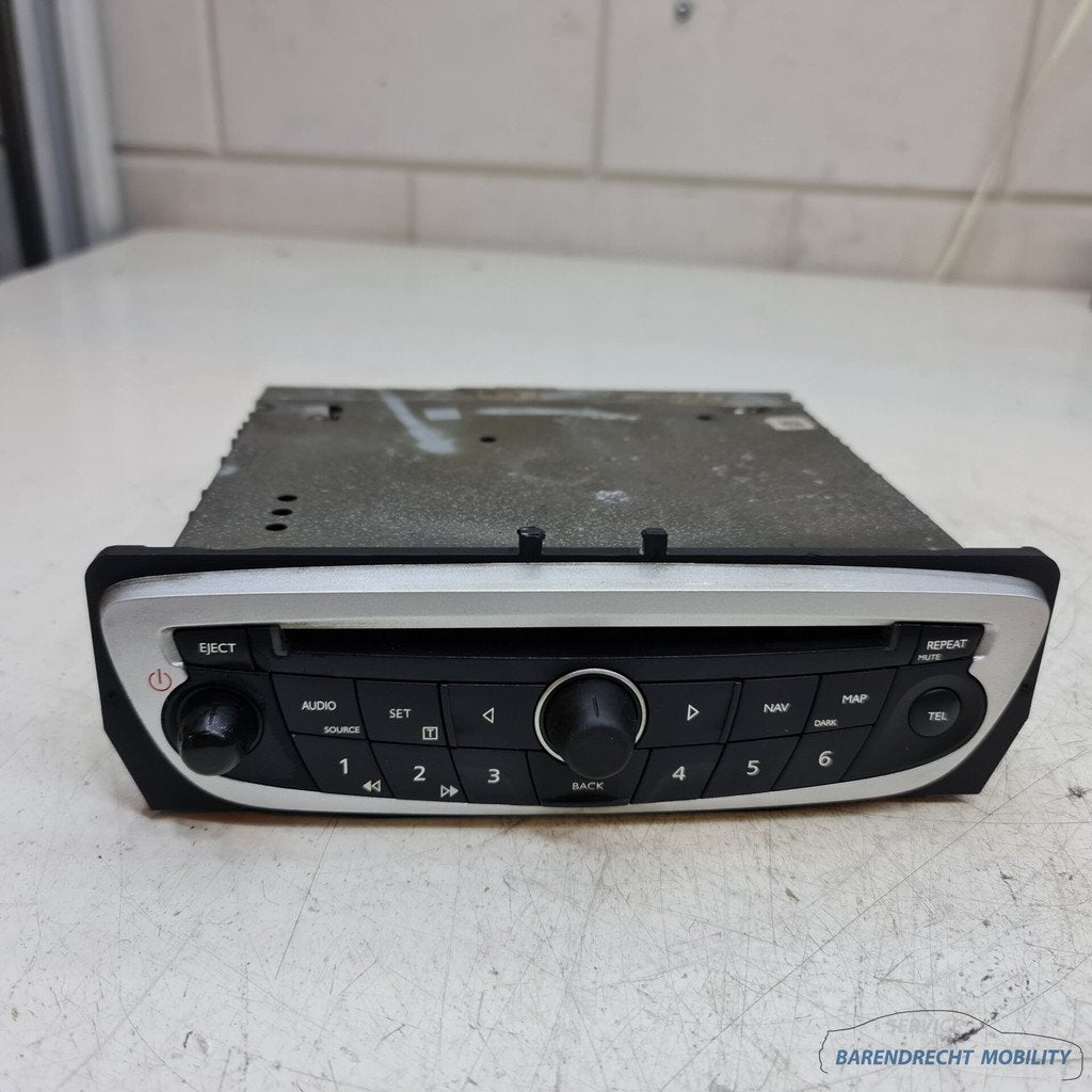 Radio lecteur CD Renault Megane III Scenic III 3 281150022RT, Renault Group, Contact.group@renault.com, Renault, Utilisé