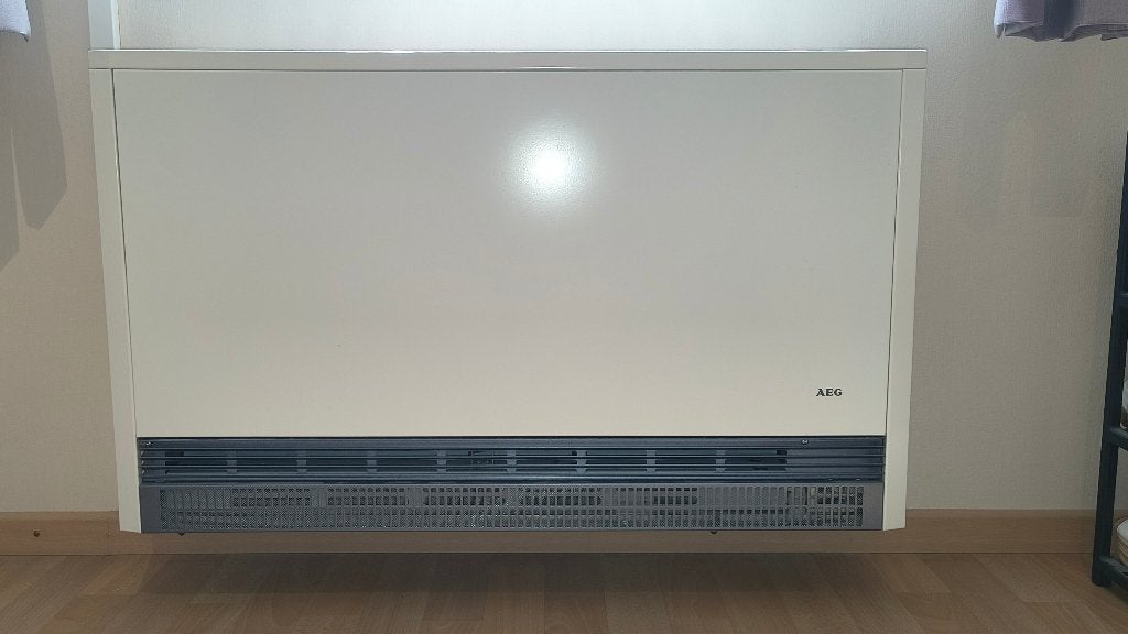 Chauffage à accumulation AEG WSP2410F faible encombrement, Enlèvement, Comme neuf