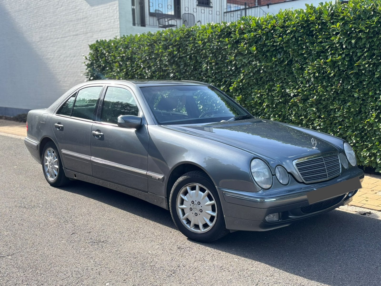 Mercedes-Benz E-Klasse Elegance Propere staat, Auto's, Handgeschakeld, E-Klasse, Particulier, Radio