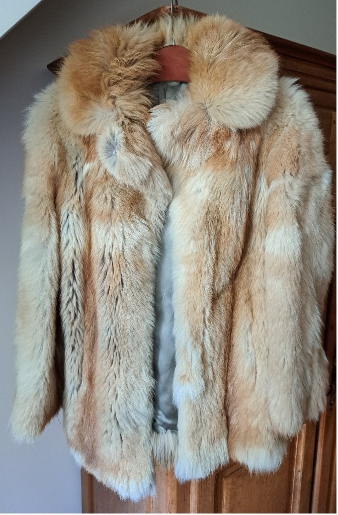 Bontjas, Kleding | Dames, Jassen | Winter, Ophalen, Zo goed als nieuw, Maat 38/40 (M), Beige