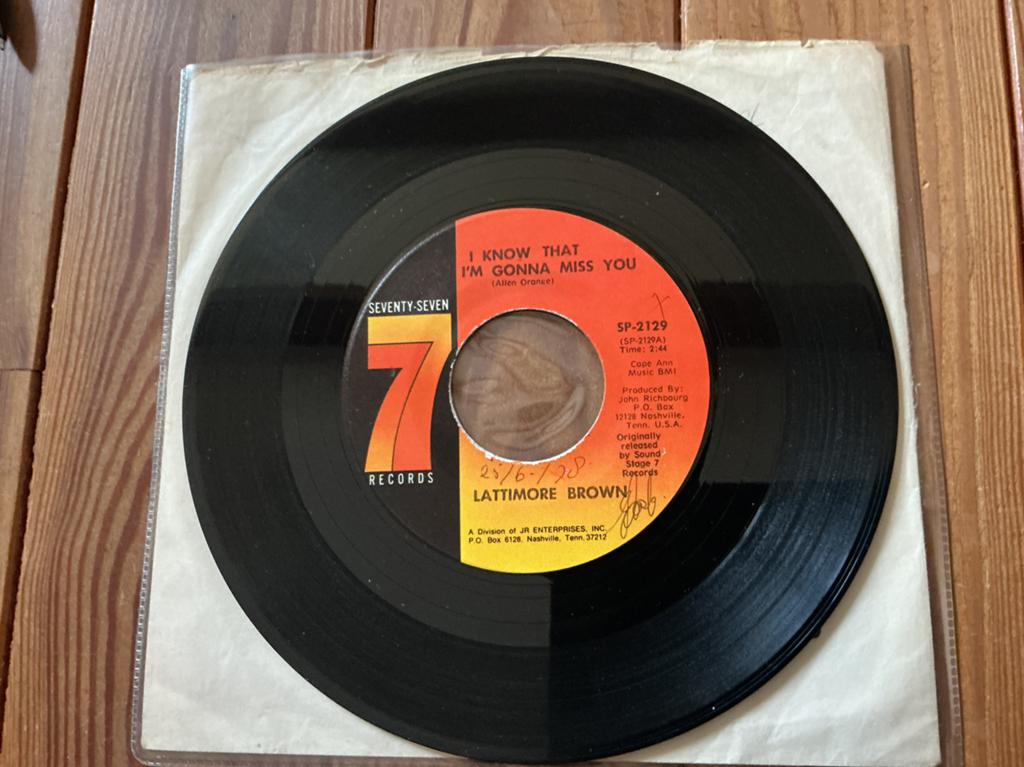 7 » Lattimore Brown - Je sais que tu vas me manquer, Enlèvement ou Envoi, Utilisé