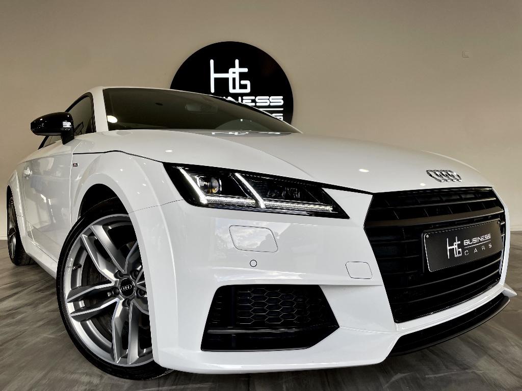 Audi TT 1.8 TFSI/ S-LINE/ LIGNE INOX/ SHADOW LOOK/ VIRTUAL, Autos, Audi, Euro 6, Entreprise, Carnet d'entretien, Alcantara