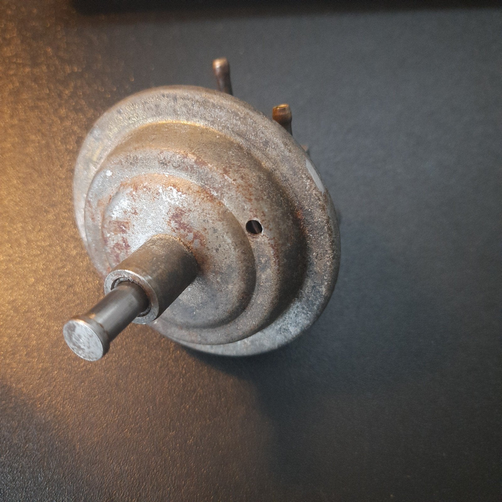 GEZOCHT 3-puntsvacuumdoos voor een Pierburg 2E carburateur, Enlèvement ou Envoi, Utilisé, Volkswagen