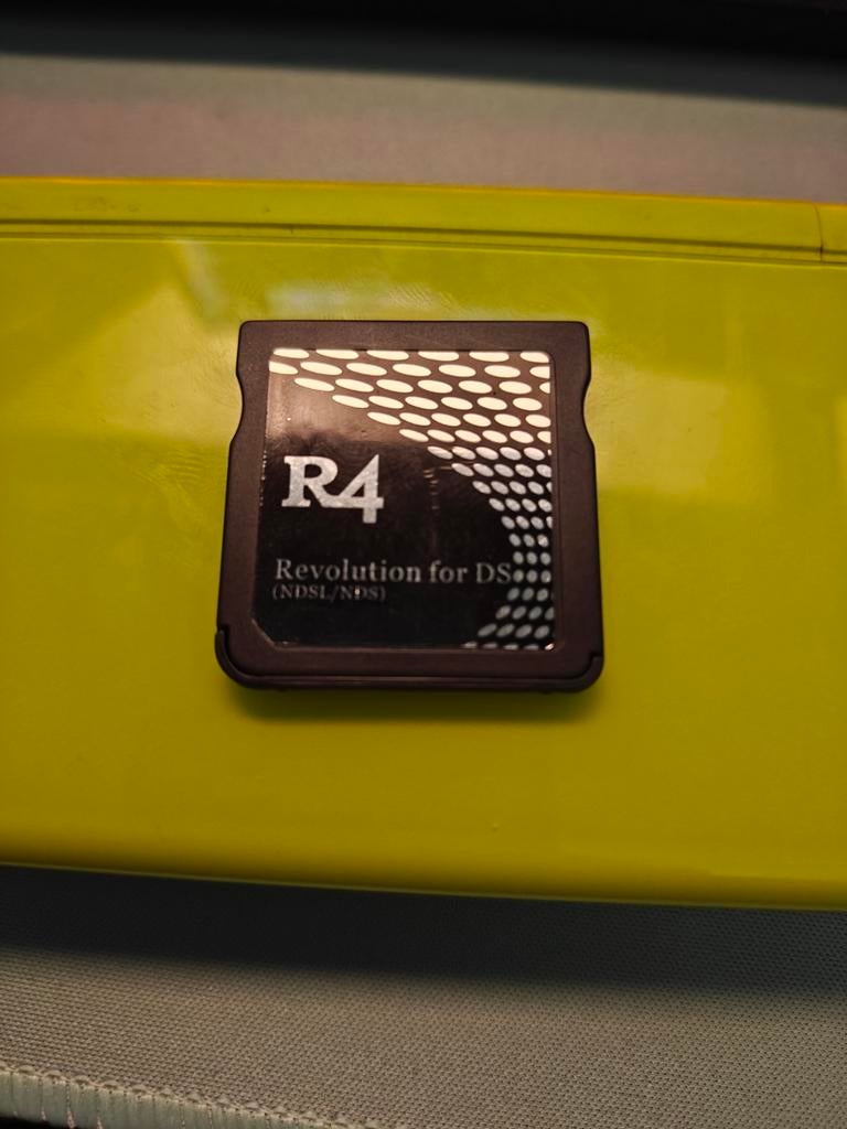 R4 kaart NDS, Ophalen