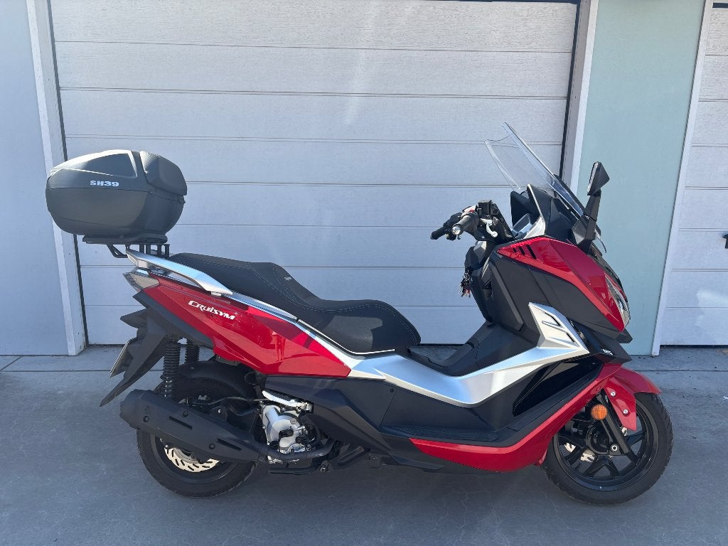 Scooter SYM Cruisym 125cc, Vélos & Vélomoteurs, Autres modèles, 125 cm³, Comme neuf, Enlèvement