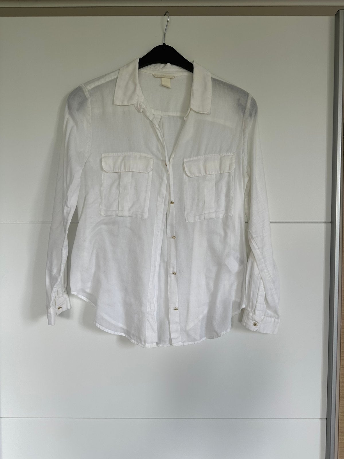 Witte blouse H&M maat 38, Kleding | Dames, Blouses en Tunieken, Ophalen of Verzenden, Gedragen, Maat 38/40 (M), Wit