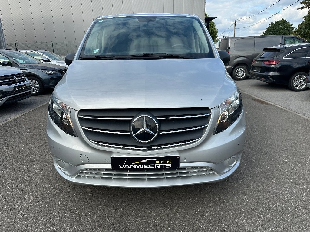Mercedes Vito, 2.0 diesel AUTOMAAT, dubbel cabine/lichte vr., 4 deurs, Stof, Euro 6, https://public.car-pass.be/vhr/7f6642a3-583f-46ba-b0f9-c1f7f6c7de3b