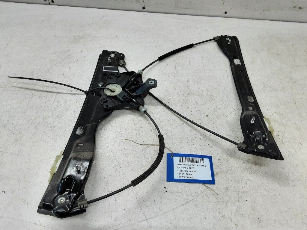VITRE MECANISME AVANT DROIT Opel Astra K (13406674), Opel, Opel Automobile GmbH, Utilisé, Kontakt-opel@opel.com