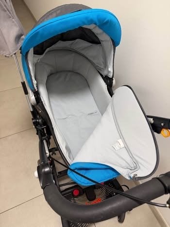 Poussette 3en1 blue chicco et siege, Enfants & Bébés, Enlèvement, Utilisé