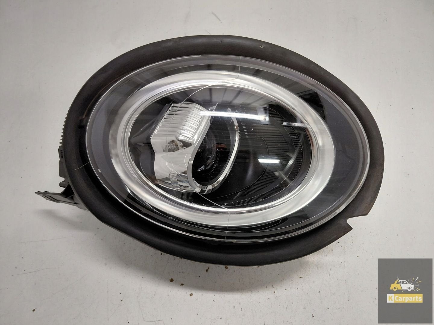 8738652, Mini F55 F56 Lift Full LED Ampoule droite lumineuse, Customer.service@mini.co.uk, BMW AG, Petuelring 130
80788  Munich, DE