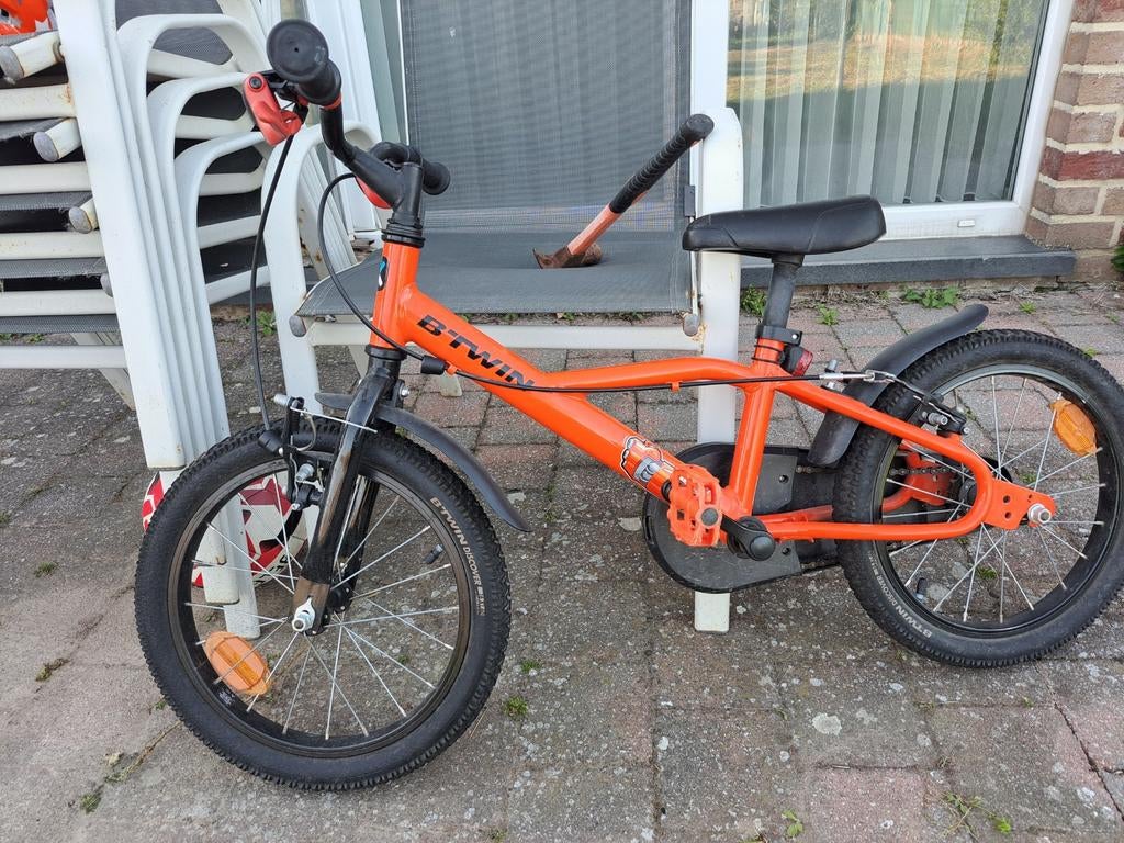 Goede staat kinderfietsen, Ophalen