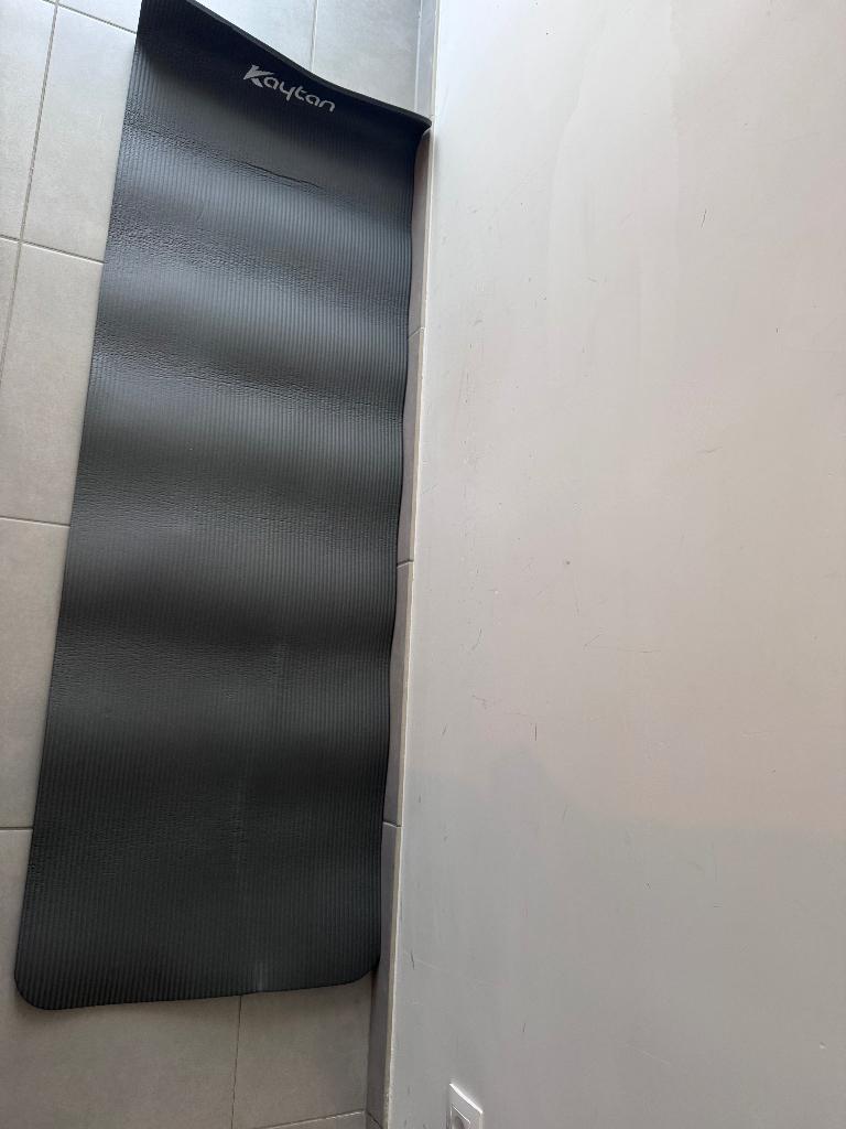 Yoga mat, Ophalen, Gebruikt