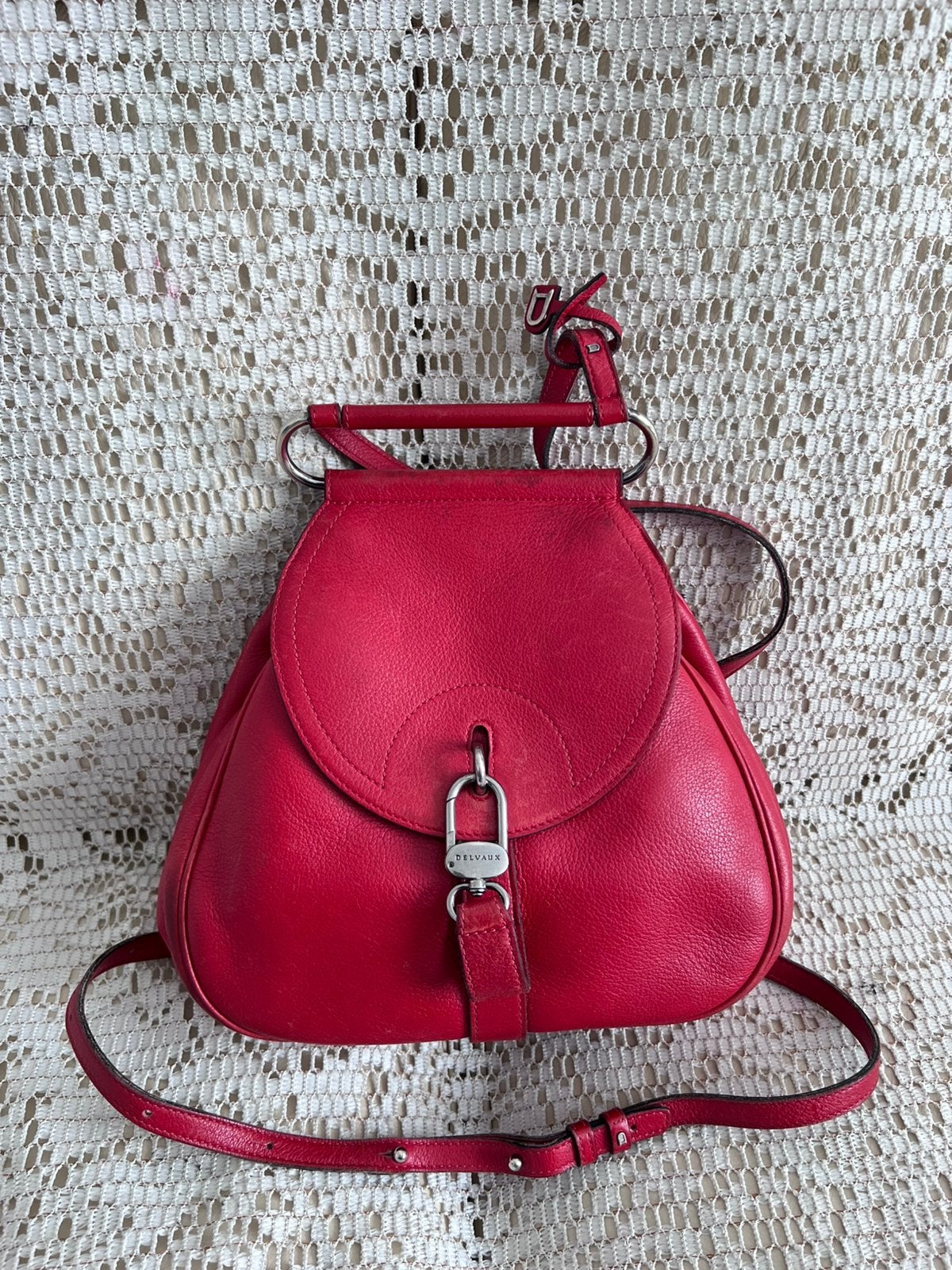 Sac DELVAUX modèle Cerceau cuif rouge, Enlèvement ou Envoi, Comme neuf, Rouge, Cuir