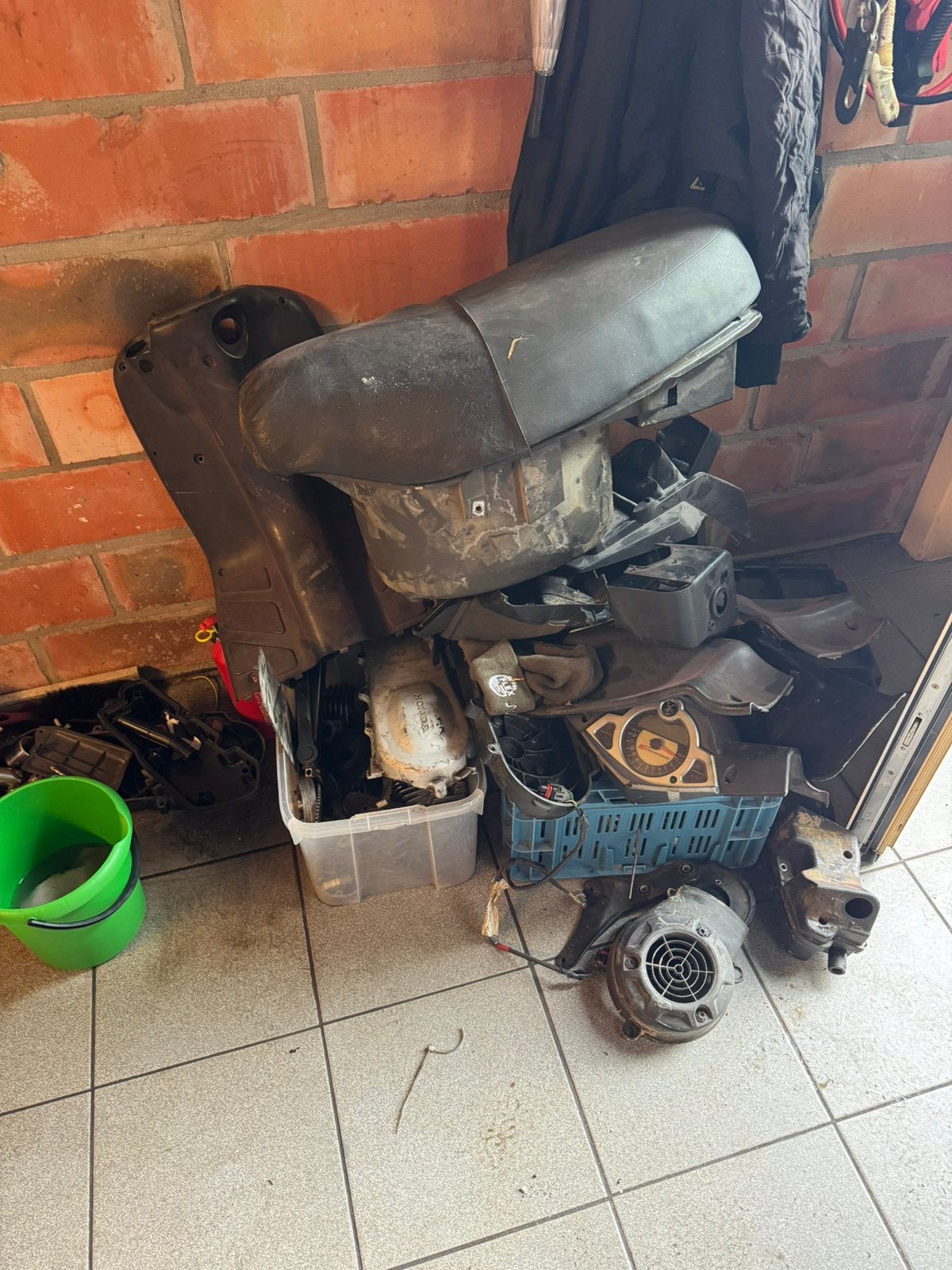 Te koop: Lot Piaggio 2-takt 3x Frame Typhoon, Entreprise