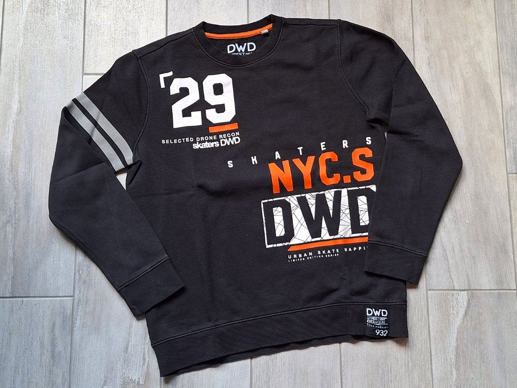 ★ M158/164 - Trui Skaters, Kinderen en Baby's, Ophalen of Verzenden, Gebruikt, Jongen, Trui of Vest