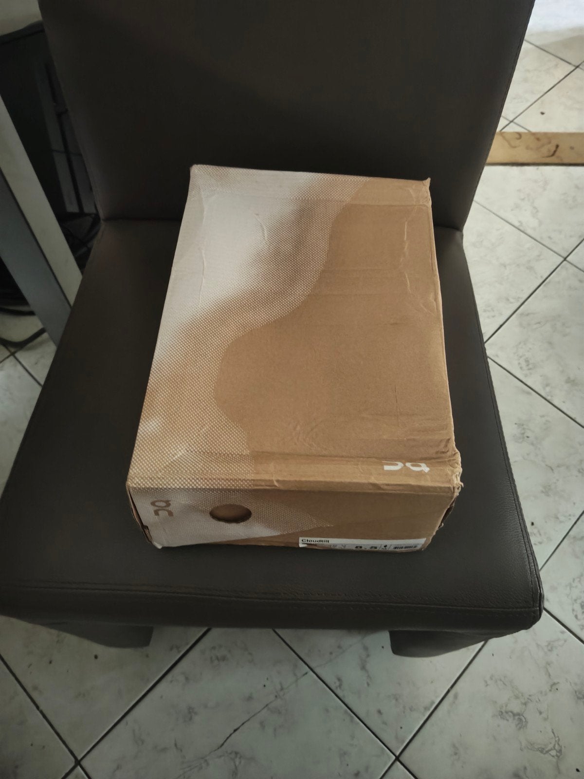 chaussures on cloud taille 42, Vêtements | Hommes, Chaussures, Neuf, Enlèvement, Blanc, Baskets