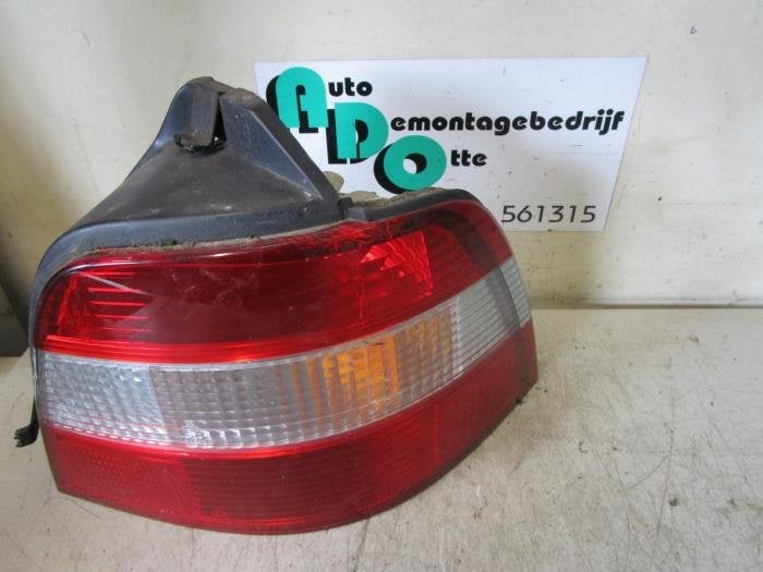 Achterlicht rechts van een Honda Aerodeck, Honda, Gebruikt, -, -