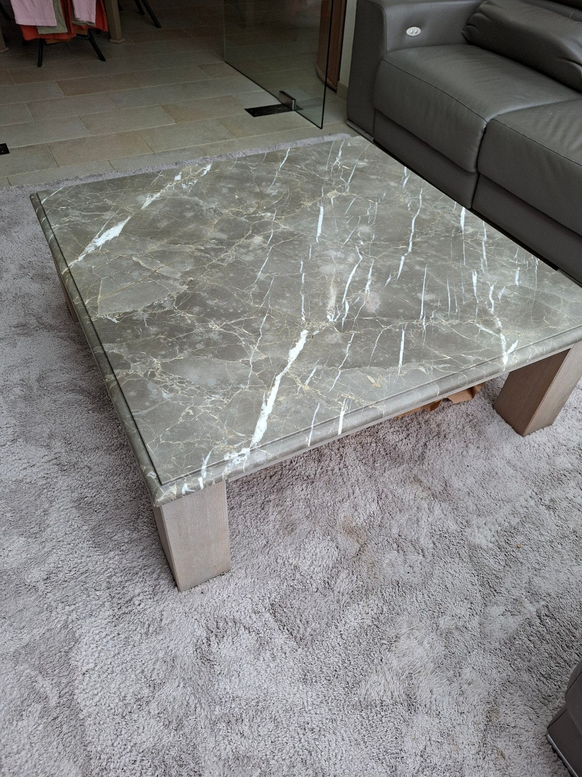 salon tafel, Ophalen