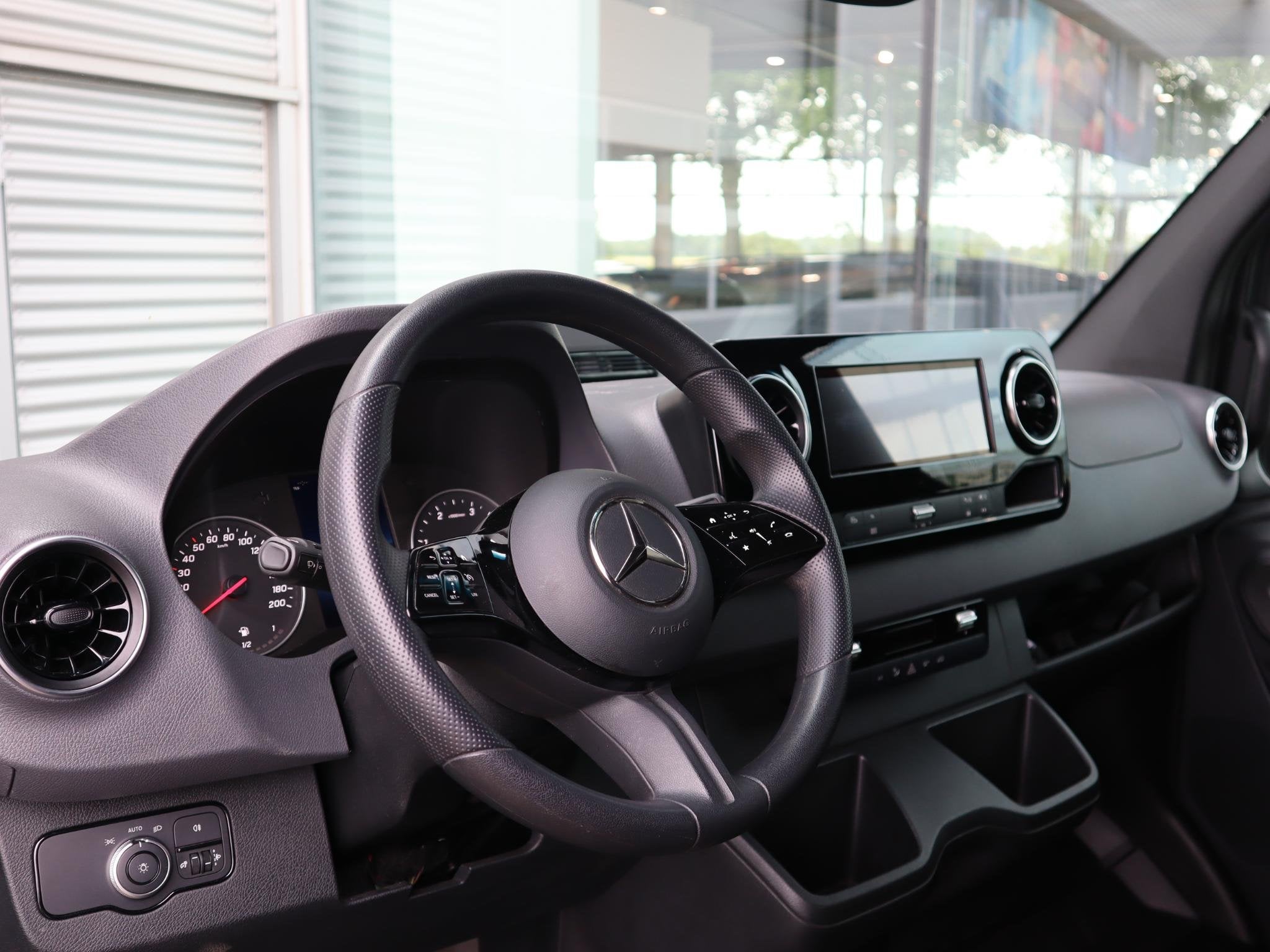 Mercedes-Benz Sprinter 317 CDI L4 XXL PRO AUT., Auto's, Automaat, 4 deurs, Euro 6, 4 cilinders