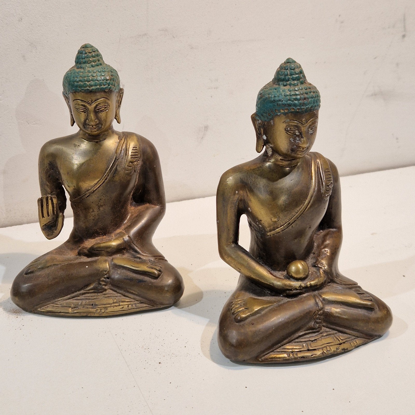 set van 2 Buddha brons tibet, Huis en Inrichting, Woonaccessoires | Boeddhabeelden, Ophalen of Verzenden, Gebruikt, Set, 14 cm