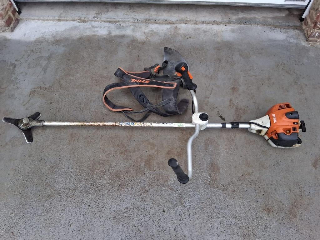 Débroussailleuse Stihl FS 261, Enlèvement, Utilisé, Essence, Stihl