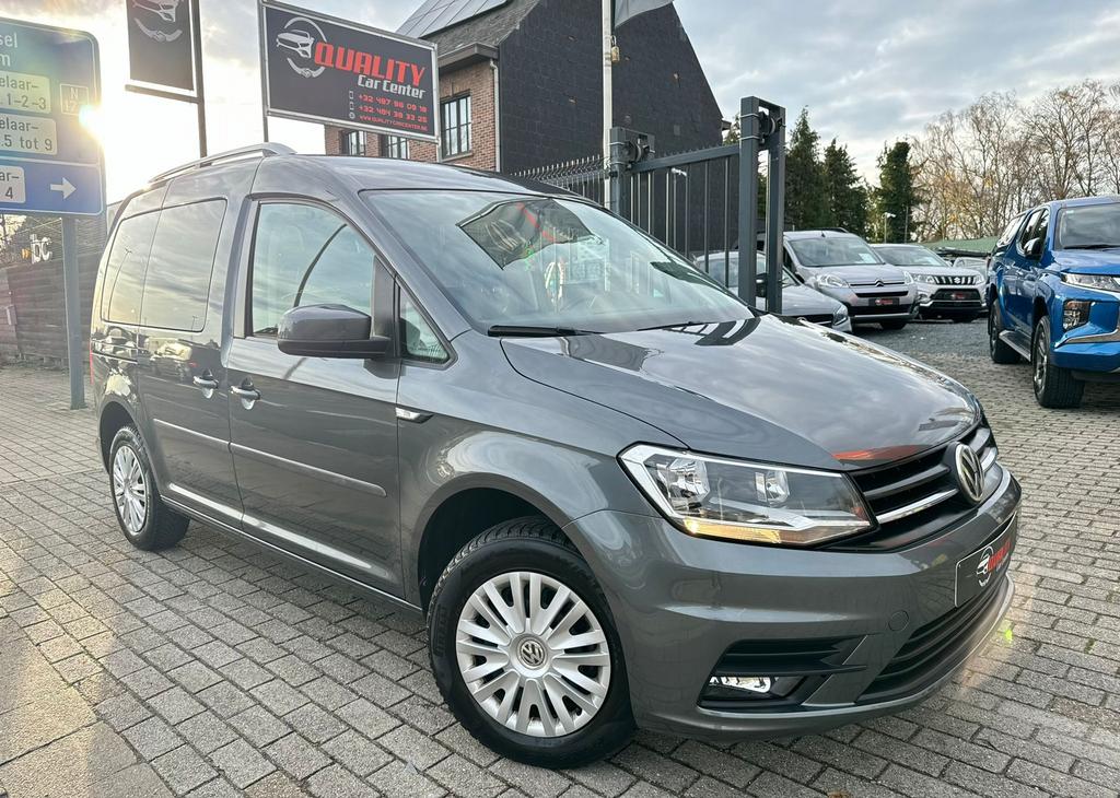 Vw Caddy Trendline 2018 130dkm 2.0tdi Automaat Navi Pdc Full, Autos, Argent ou Gris, Euro 6, 72 kW, 1968 cm³