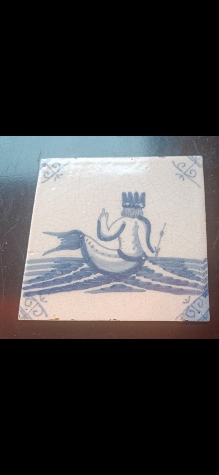 Vintage blauwe tegel – mythologische figuur – decoratie, Antiek en Kunst, Ophalen of Verzenden