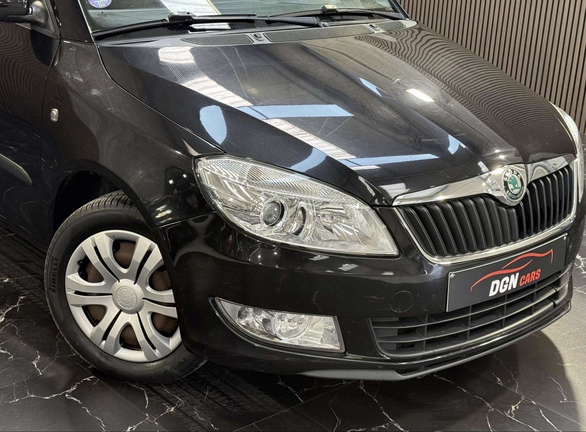 Skoda Fabia Fabia SW 1.2 TSI Active DSG (bj 2011, automaat), Auto's, Automaat, Euro 5, Gebruikt, Zwart