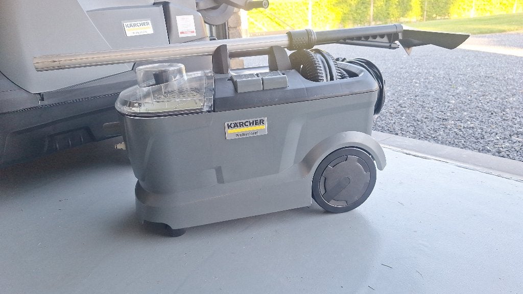 Karcher tapijtreiniger, Doe-het-zelf en Bouw, Reinigingsmachines, Zo goed als nieuw, Overige typen, Ophalen