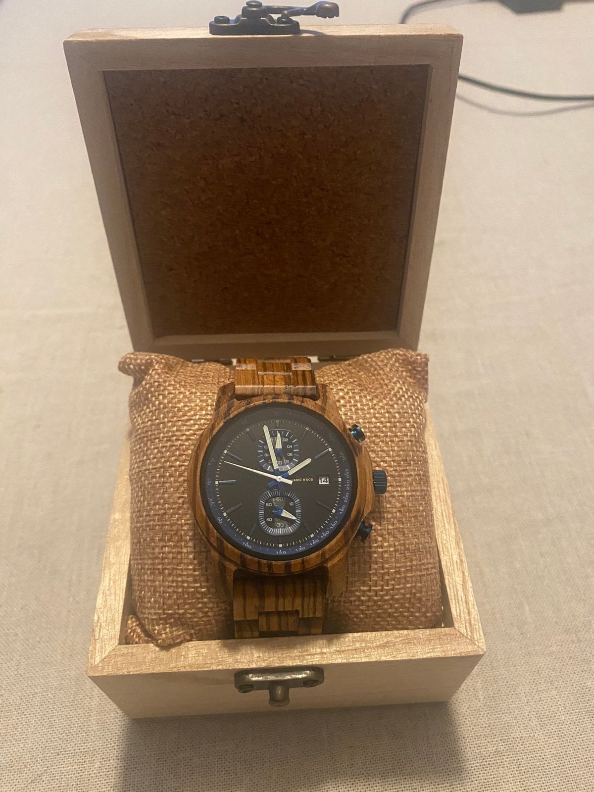Nieuw horloge Nordic Wood 45 mm- zebranohout en blauw, Enlèvement, Comme neuf